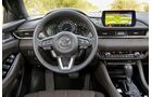 Mazda 6 Kombi 2019, cockpit, armaturenbrett, touchscreen