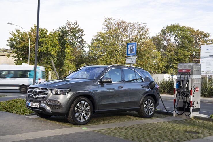 Mercedes Suv Mit Plug In Hybrid Mit Diesel Und Mega Reichweite Firmenauto
