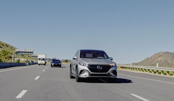 Mercedes automatischer Spurwechsel 2023