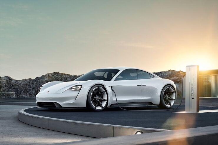 Plug In Hybrid >> Porsche Taycan: Das Bestellportal ist geöffnet - firmenauto Plug In Hybrid >> Porsche Taycan: Das Bestellportal ist geöffnet - firmenauto