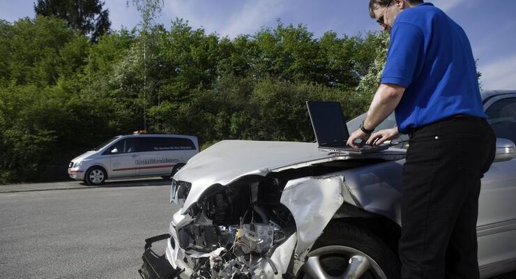 Unfall, Versicherung, Schadenregulierung